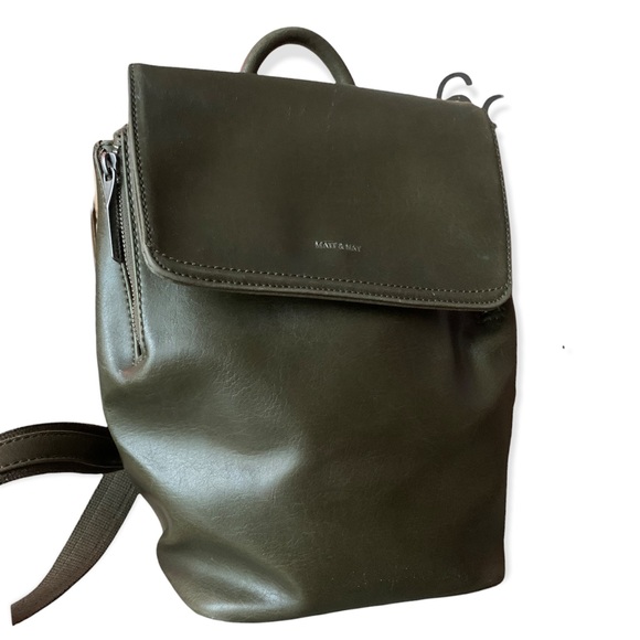 Matt & Nat Backpack Green Vegan Leather Backpack - Picture 14 of 16